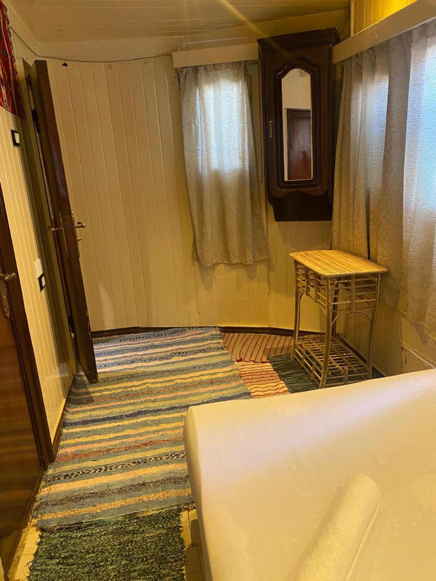 Moon Boat Hotell Luxor Eksteriør bilde