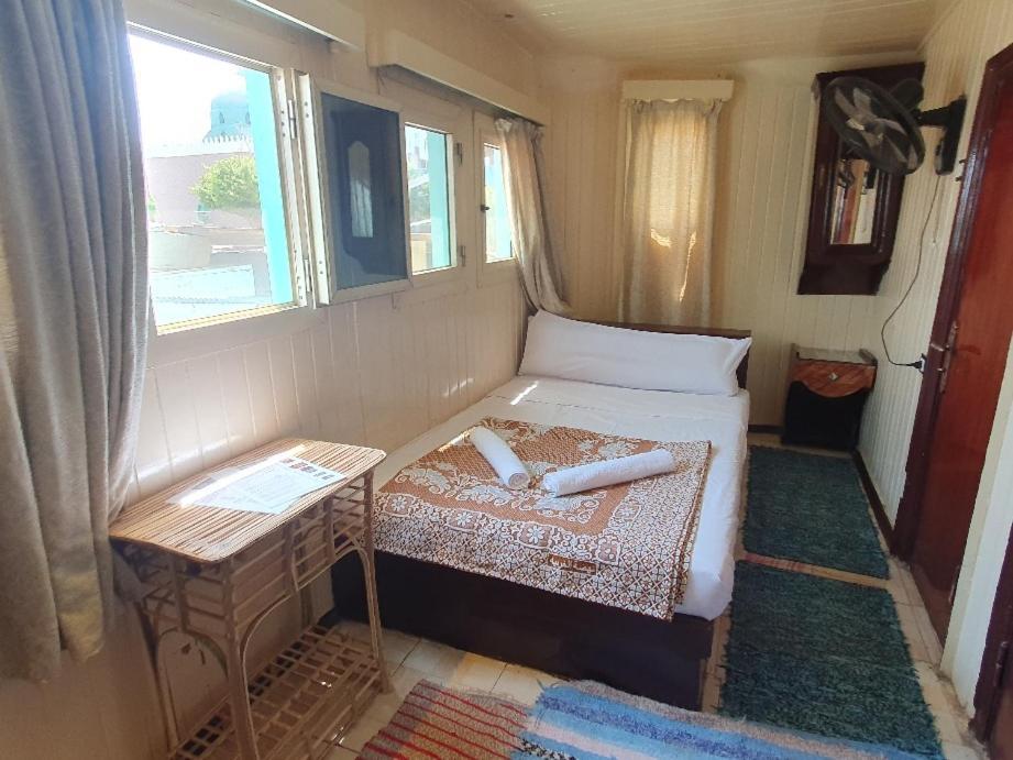 Moon Boat Hotell Luxor Eksteriør bilde